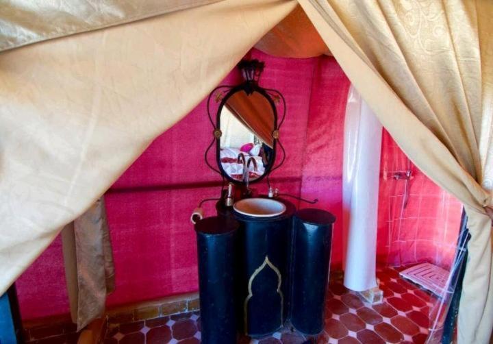 Merzouga Luxury Camp Esterno foto