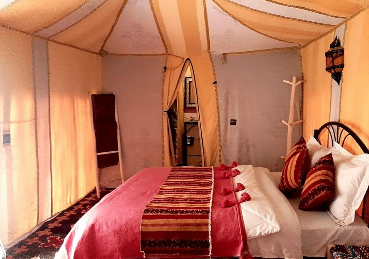 Merzouga Luxury Camp Esterno foto