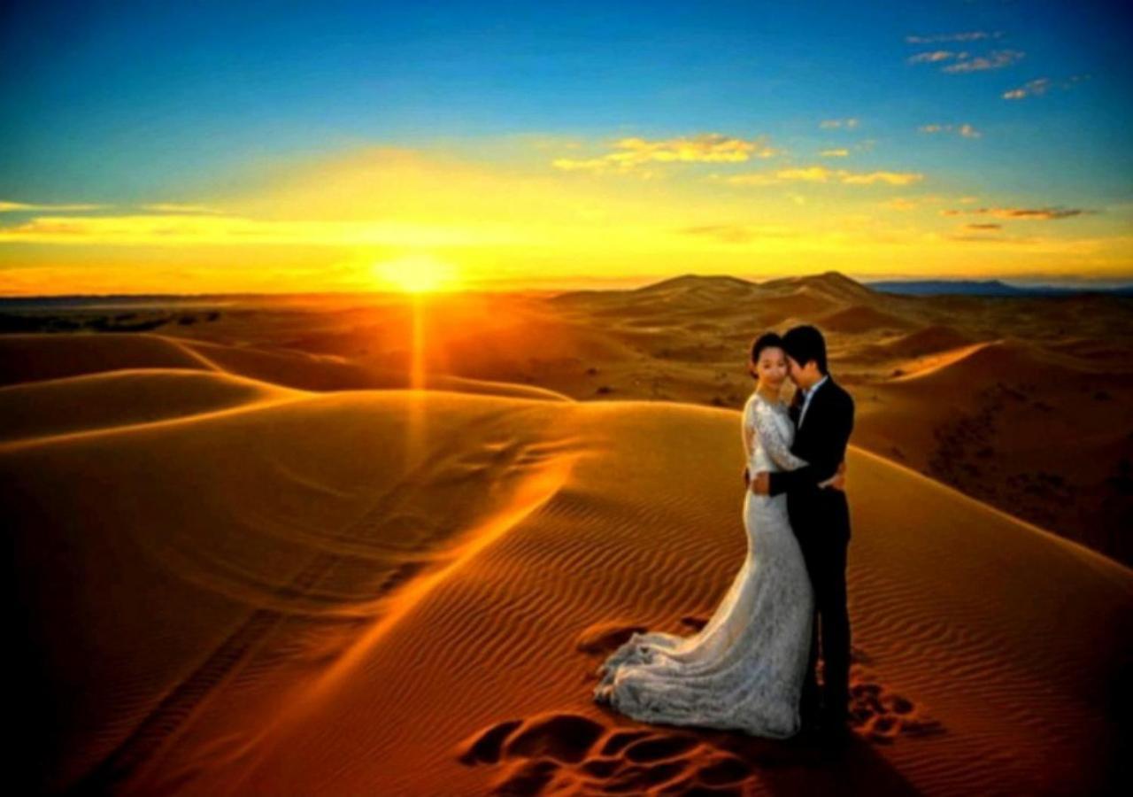 Merzouga Luxury Camp Esterno foto