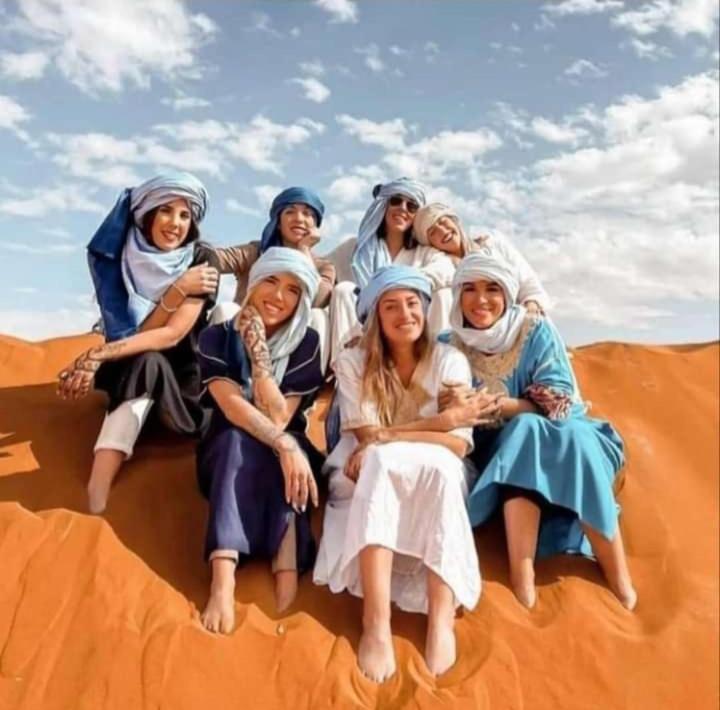 Merzouga Luxury Camp Esterno foto