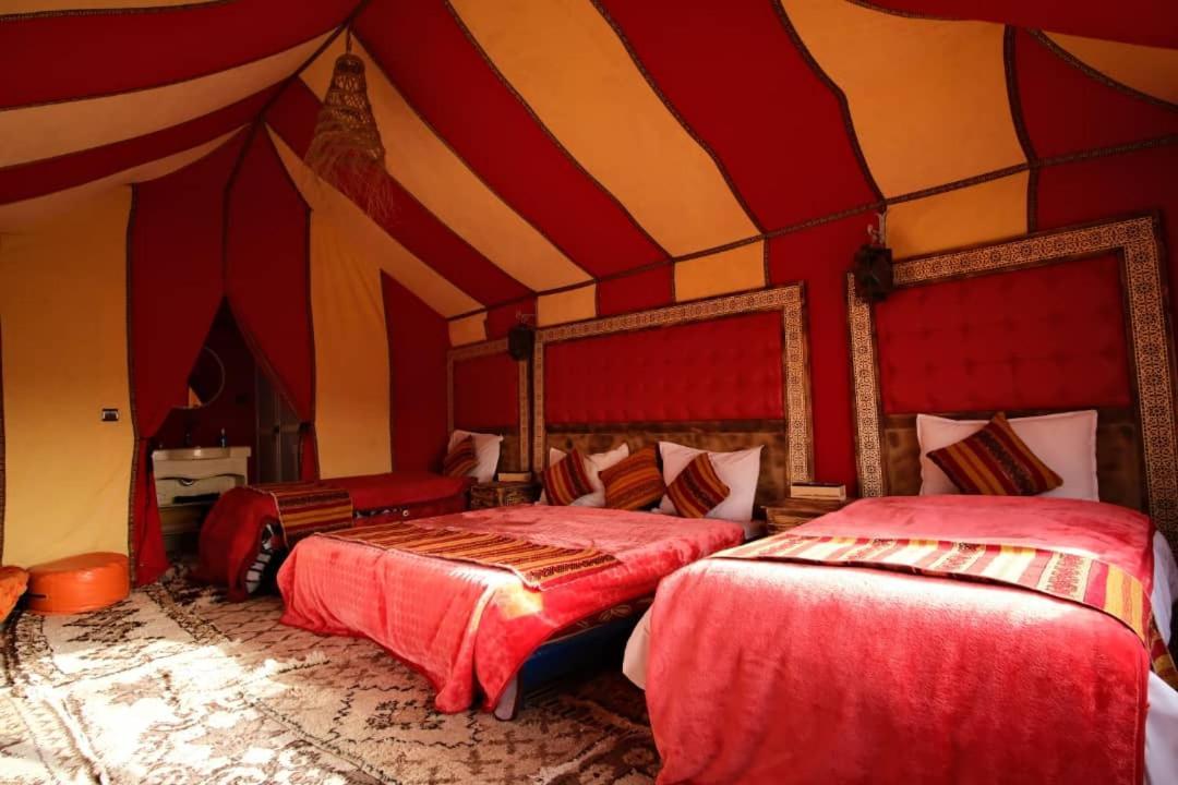 Merzouga Luxury Camp Esterno foto