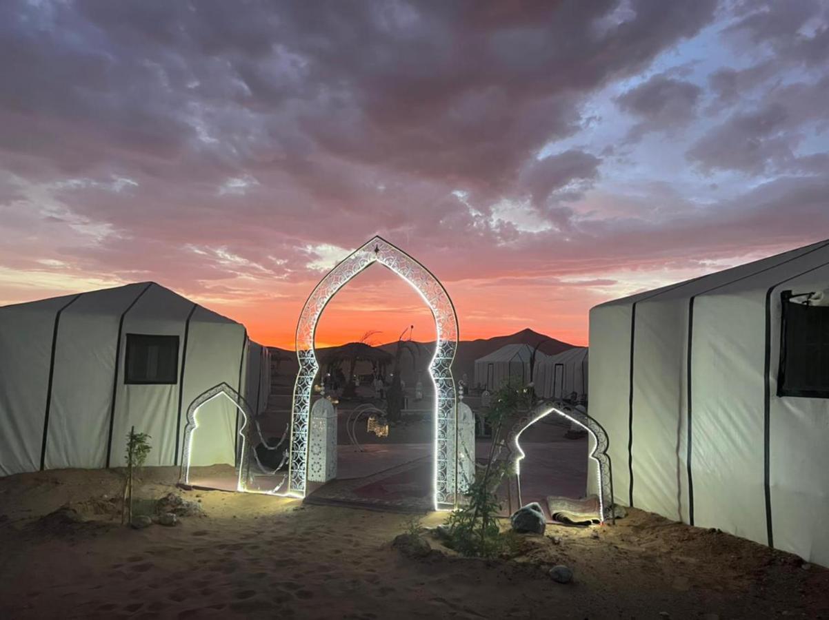 Merzouga Luxury Camp Esterno foto