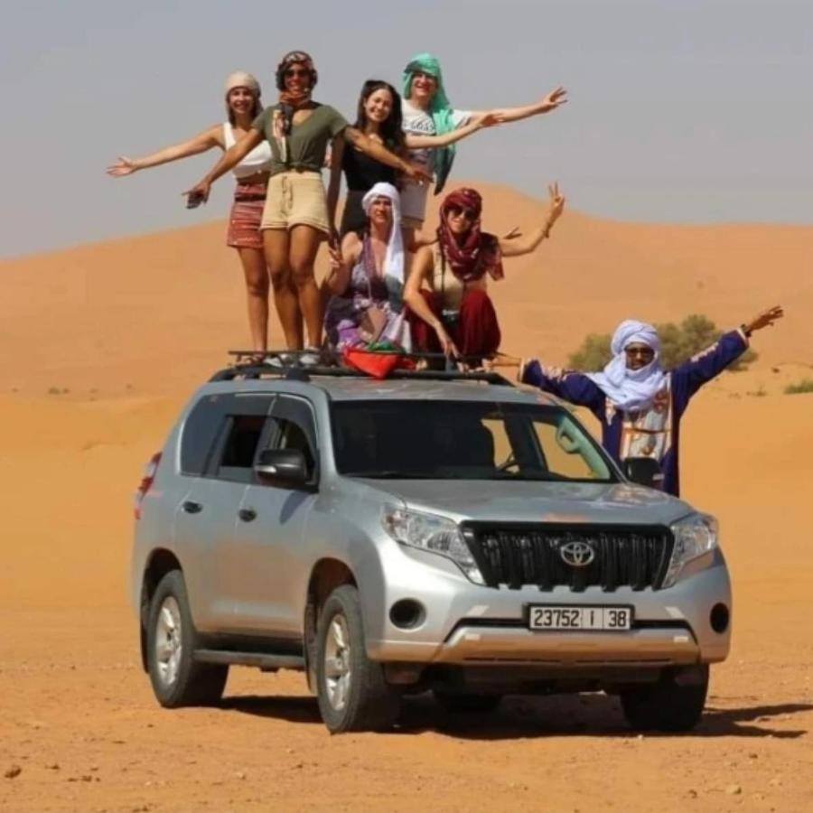 Merzouga Luxury Camp Esterno foto