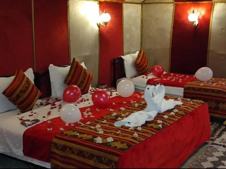 Merzouga Luxury Camp Esterno foto