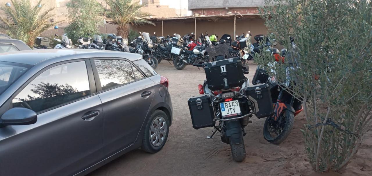 Merzouga Luxury Camp Esterno foto