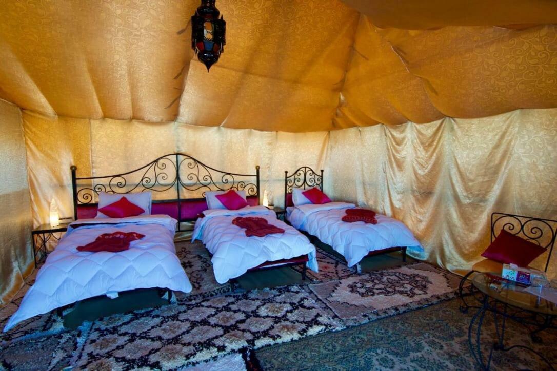 Merzouga Luxury Camp Esterno foto