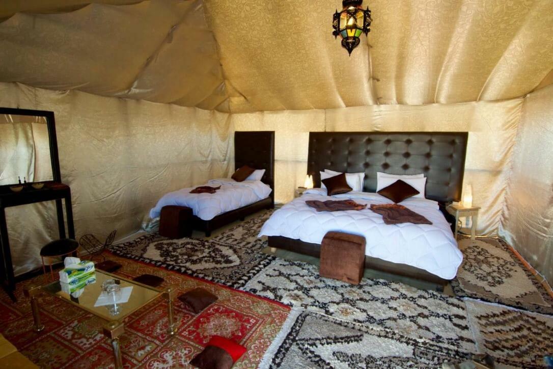 Merzouga Luxury Camp Esterno foto