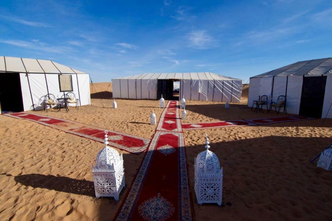 Merzouga Luxury Camp Esterno foto