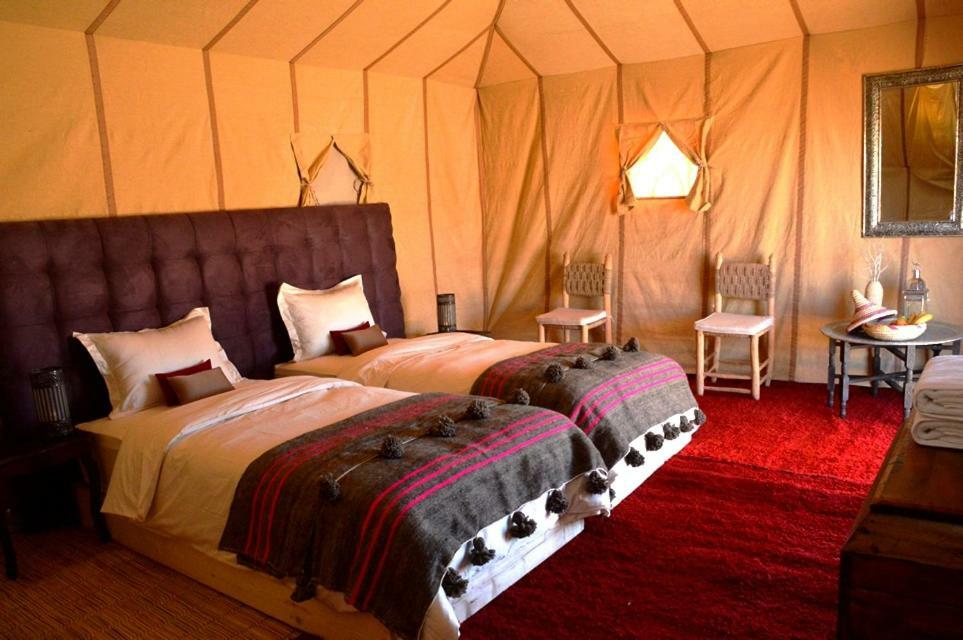 Merzouga Luxury Camp Esterno foto